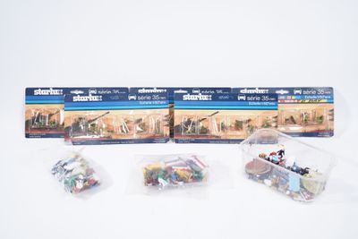un tas de legos posés sur une table