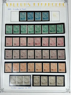 une affiche sur laquelle figurent tout un tas de timbres différents