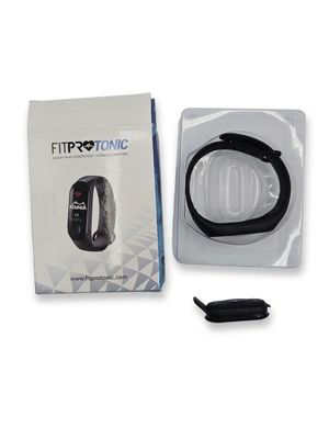 FITPROTONIC - Cette montre connectée noire possède un écran …