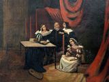 tableau représentant une famille assise à table dans une pièce aux rideaux rouges