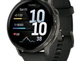 gros plan d'une montre intelligente sur fond blanc