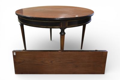 Table de salle à manger en bois naturel patinée façon acajou…