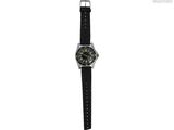 montre avec bracelet en cuir noir sur fond blanc, avec fond blanc