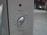 an image of a close up of a microwave oven