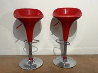 PAIRE DE TABOURETS de bar avec assise coque plastique rouge …