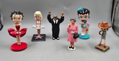 55 / D5 / Lot de figurines divers : Betty Boop, Marily…
