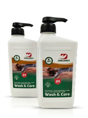 deux flacons de « Druimex Wash and Care » sur fond blanc