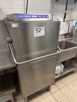 1 lave-vaisselle ELFRAMO DGT C66 à capot inox, avec 7 panier…