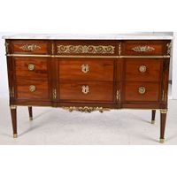 MOLITOR (Attribué à). LARGE COMMODE LOUIS XVI de forme recta… (photo 2)
