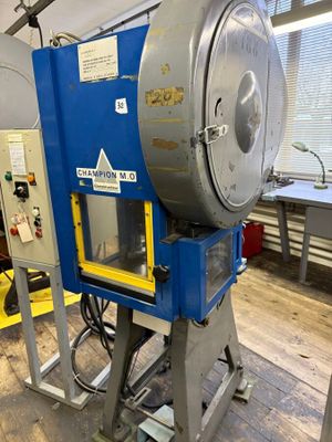 Presse à clavette CHAMPION EC0103WE, n°1763 V1294
