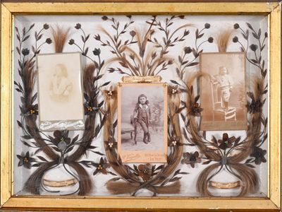 a picture of a picture of a man and a woman in a picture frame