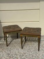 Paire de tabourets en bois relaqué crème et vert, les quatre… (photo 4)