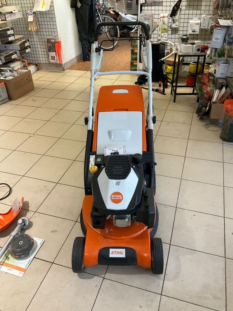 STIHL RM 545 VE Tondeuse thermique à batterie - État non fonctionnel