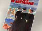 la couverture d'un livre sur laquelle figurent des personnes à la plage