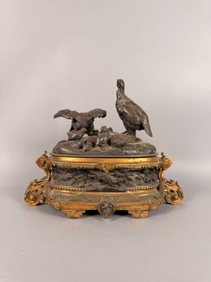 Jules MOIGNEZ (1835-1894), Coffret à bijoux surmonté d'un gr… - Photo 1