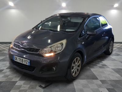 KIA - RIO 1.2L 85 MOTION - ES - Mise en service: 15/10/2014 …