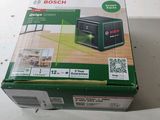 emballage d'une boîte contenant un système de nivellement numérique à laser vert Bosch