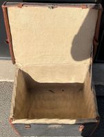 Malle de voyage de la fin XIXe ou début XXe en bois recouver… (photo 3)