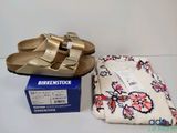 Sandales Birkenstock dorées, neuves, dans leur emballage d'origine