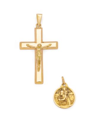 14k yellow gold crucif pendant with jesus on the cross