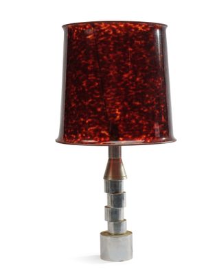 Lampe à pied en aluminium brossé, le fût cylindrique décentr…