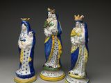 trois figurines représentant les trois rois d'Angleterre
