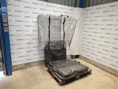 an image of a piece of equipment in a warehouse