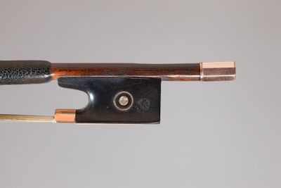Baguette d'archet de violon de l'atelier COUESNON, faite ver…