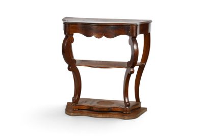 l'image d'une table en bois surmontée d'une étagère