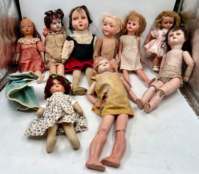 302 / CH-T2 / Lot de 9 poupées, têtes composition, cor… - Photo 1