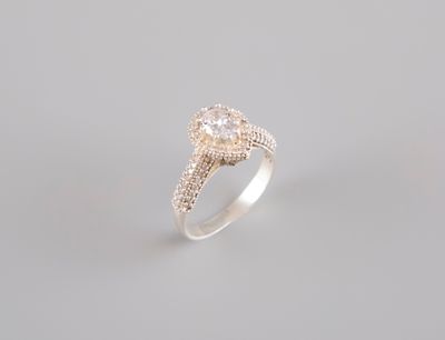 Bague solitaire en argent 925°/°°, poinçon 925, sertie d'une…