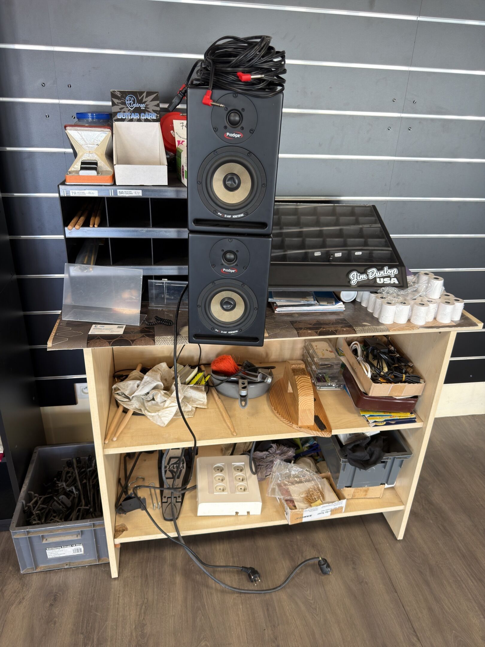 Paire d'enceintes de monitoring de studio actives en caisson…