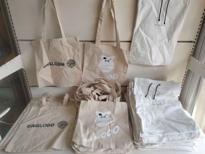 50 sacs tissus