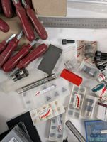 Important lot de différents outils. (photo 5)