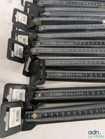 Lot de 13 règles pliantes en métal de 1,5 mètre. (photo 2)