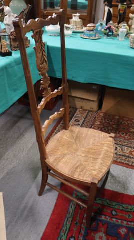 Chaise d’âtre assise paillée