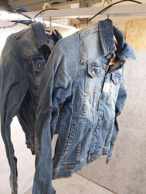 2 vestes Petrol Industries junior (pour l'ensemble jamais ut…