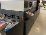 a large machine that is sitting in the middle of a room