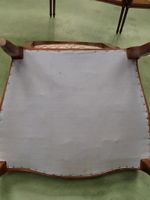 Fauteuil dit "à la reine" en bois mouluré, le dossier plat d… (photo 6)