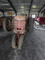 Tracteur agricole MC CORMICK. Modèle FARMALL H. (photo 2)