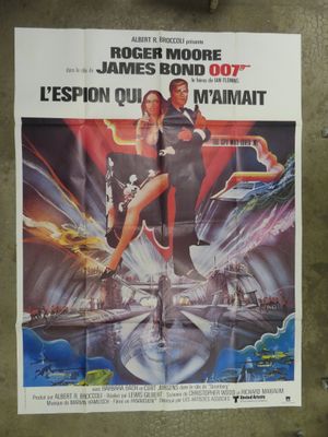 james bond 007 - espion ou mammat - original french movie poster