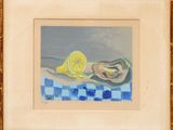 une peinture à l'huile représentant un citron et un verre posés sur une nappe à carreaux bleus et blancs