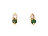 une paire de boucles d'oreilles en émeraude et diamant
