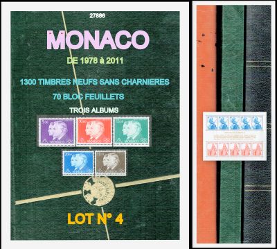 deux livres exposés sur une table
