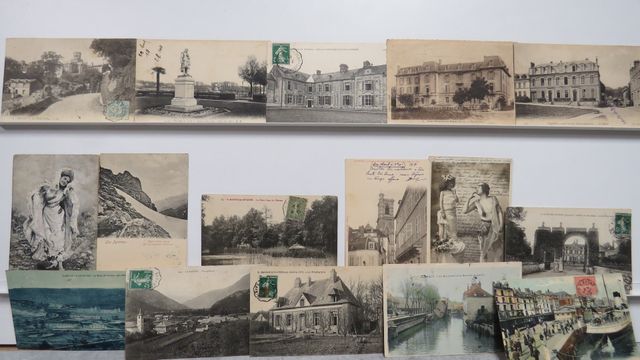 Divers : Lot de 24cpa avec cachets de convoyeurs (21) ou d’ambula...