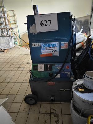 a machine that is sitting in the middle of a room