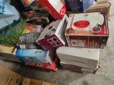 a pile of boxes that are sitting on the floor