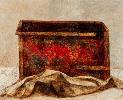 une peinture à l'huile représentant une boîte recouverte d'un tissu, posée par terre