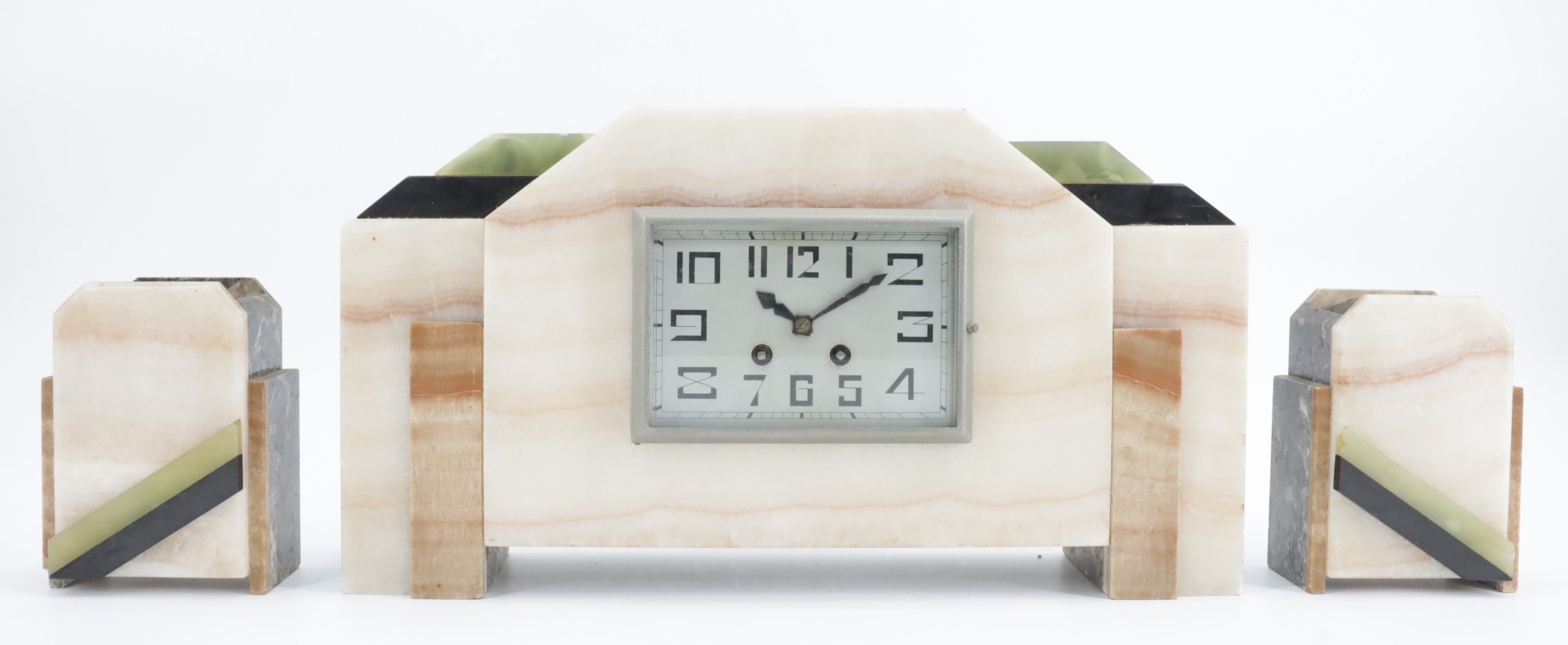 Objets d'art & Curiosités