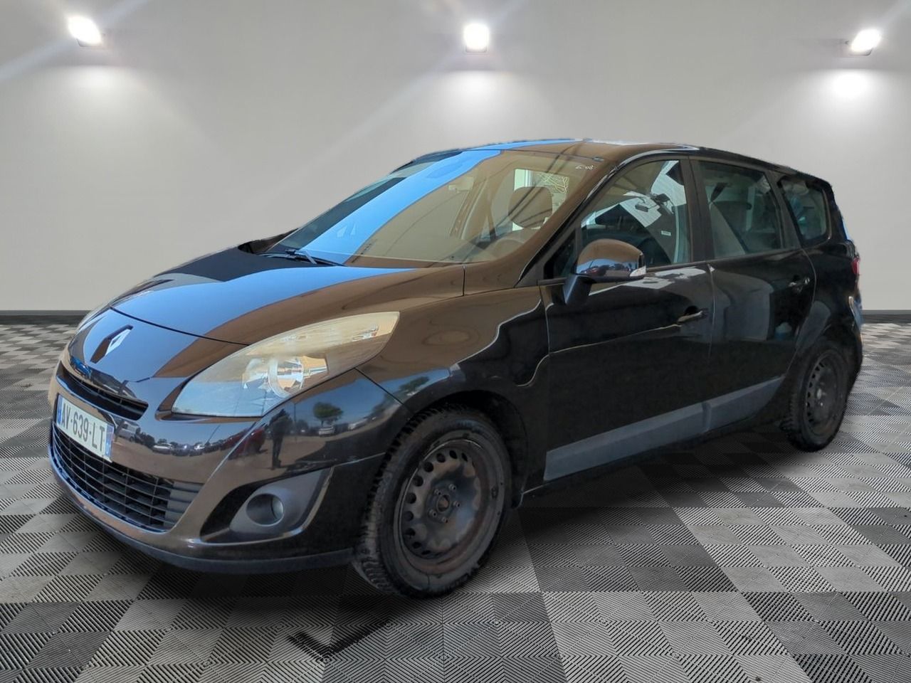 Renault Grand Scénic III DCI 130 Carminat TomTom 2010 - 7 places